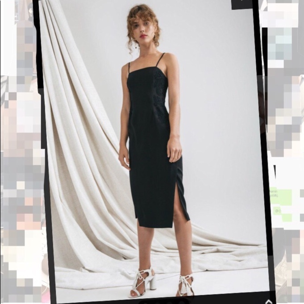 COPY - Black paradise short sleeve dress